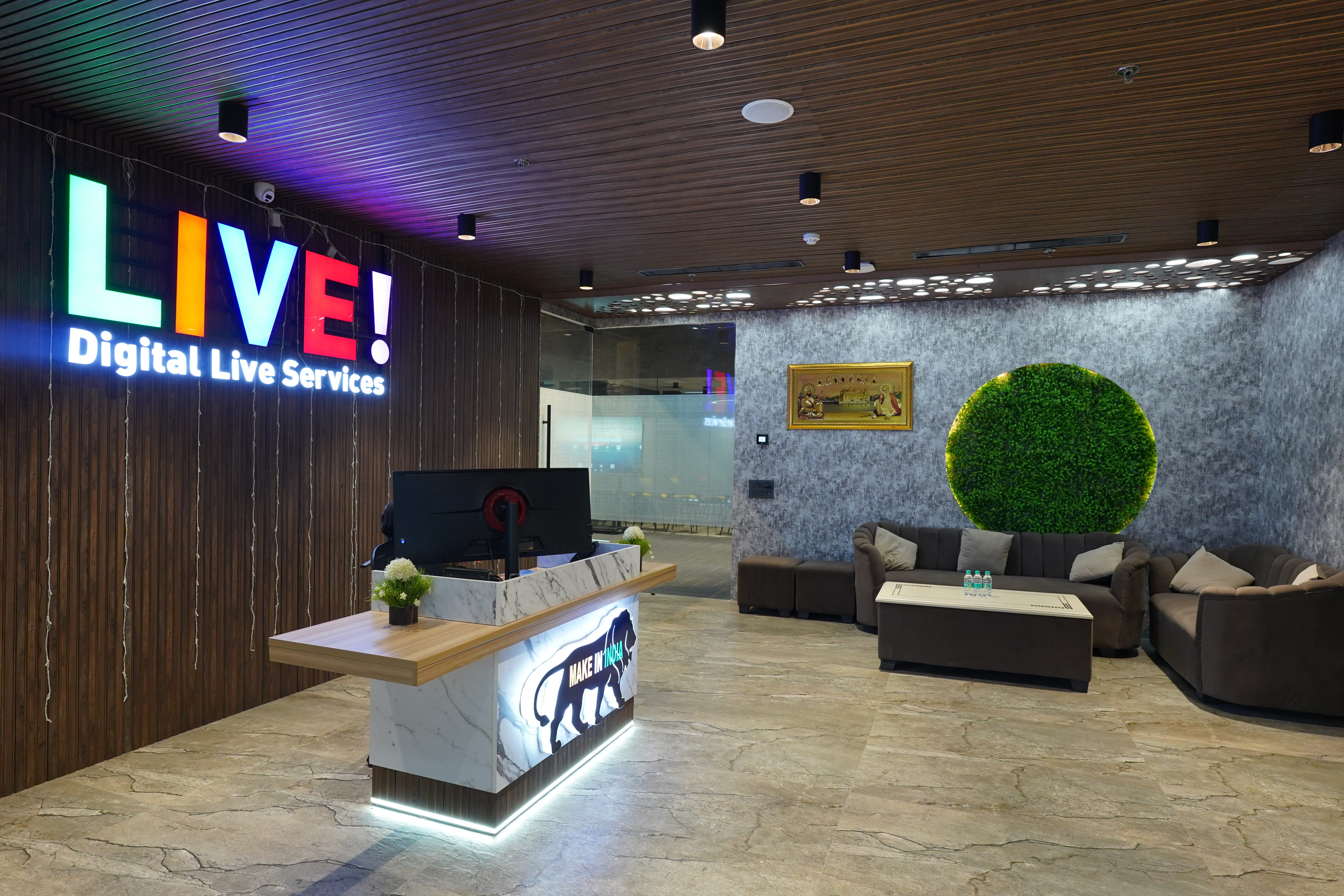 Digital Live Reception